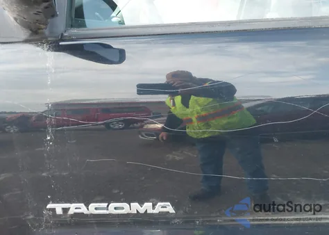 2012 Toyota Tacoma Base V6 z USA, uszkodzony, nr VIN 3TMMU4FN7CM042828